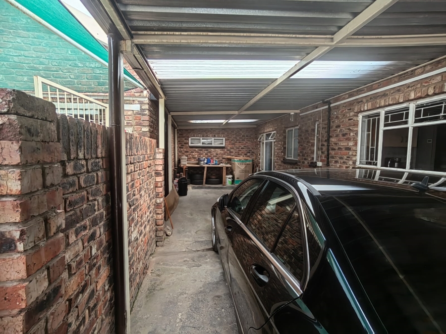 2 Bedroom Property for Sale in Parys Free State